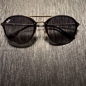 Ray-Ban Gold Frame Sunglasses with Black Lenses